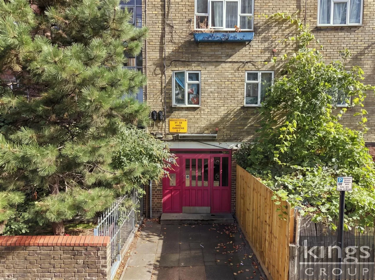 3 bed flat for sale, Hale Gardens, London