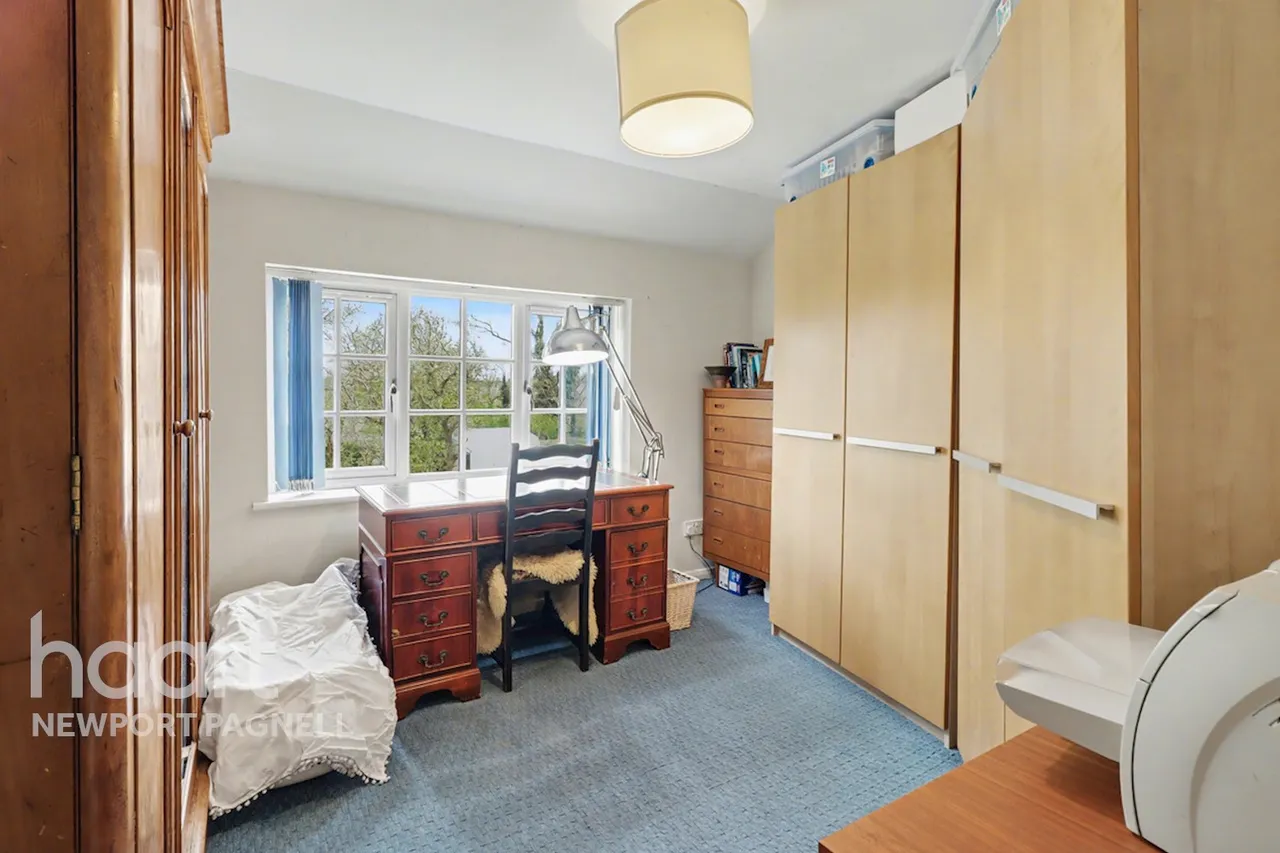 Newport Road, Newport Pagnell, MK16, photo 23