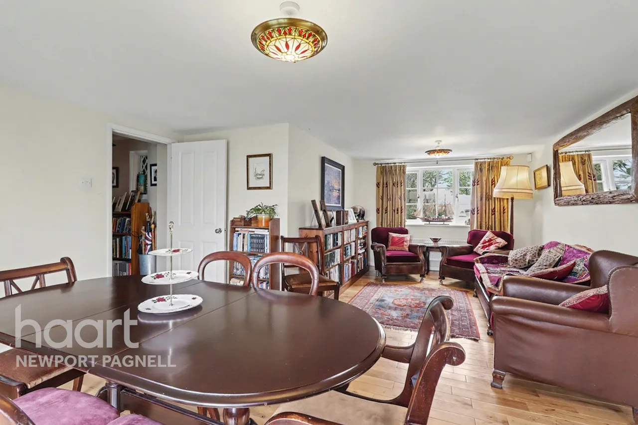 Newport Road, Newport Pagnell, MK16, photo 3