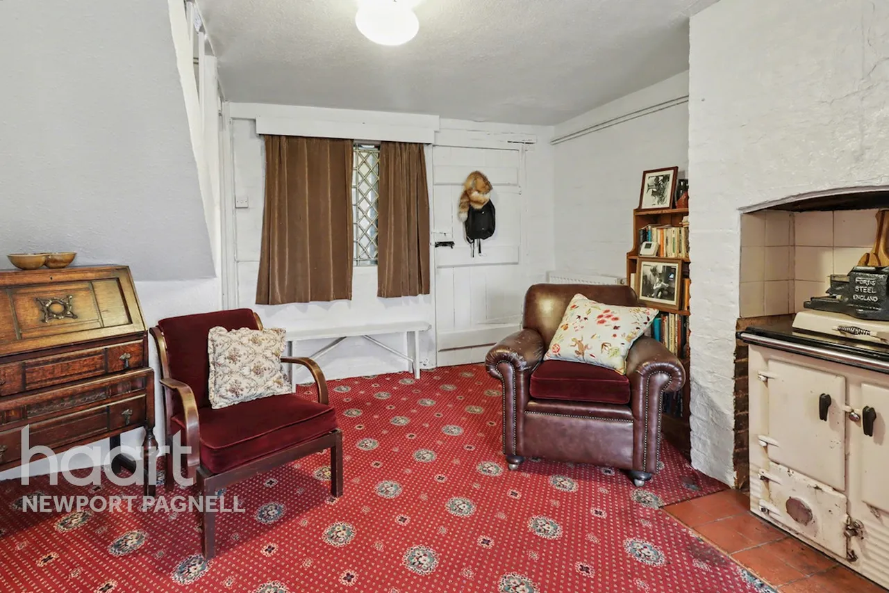 Newport Road, Newport Pagnell, MK16, photo 9