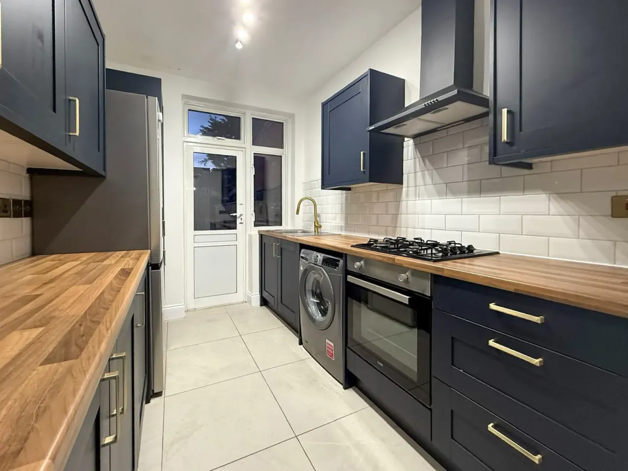 Galsworthy Avenue, Romford, RM6, photo 3