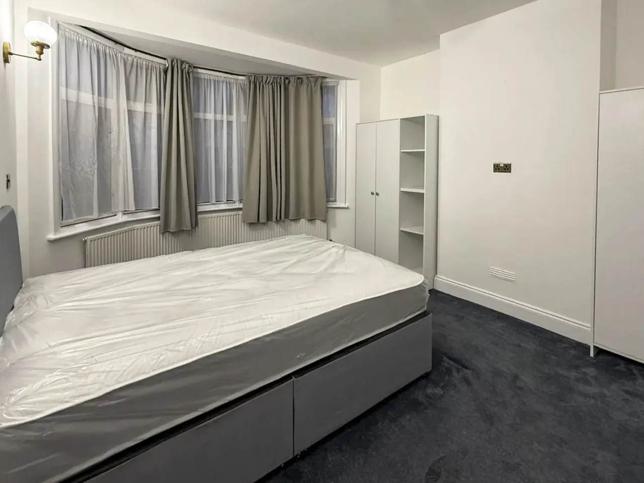 Galsworthy Avenue, Romford, RM6, photo 9