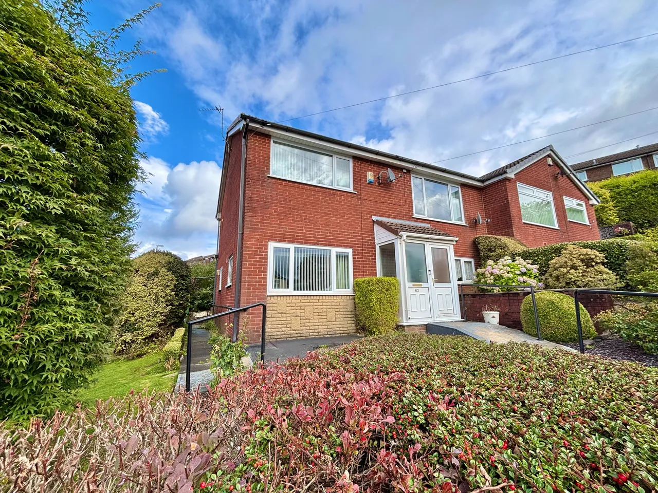 3 bed house for sale — Belmont Avenue, Oldham, OL4