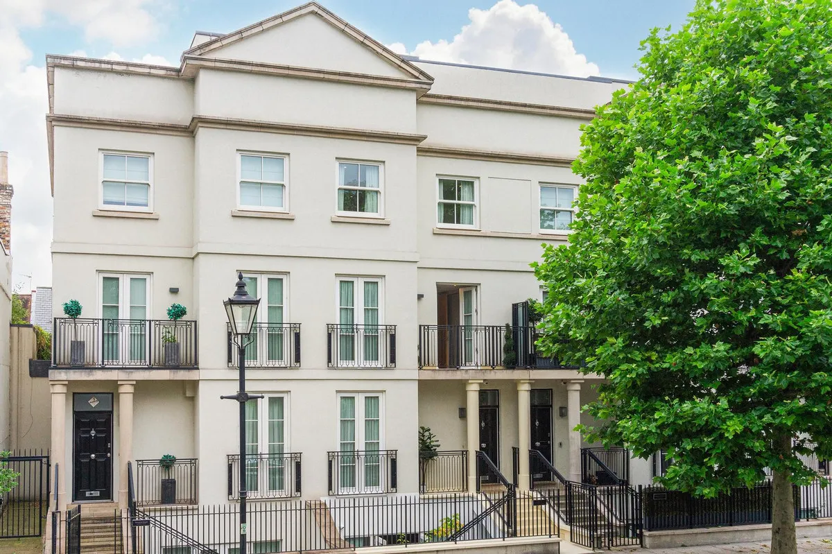 5 bed house to rent, St. Peters Square, London, W6