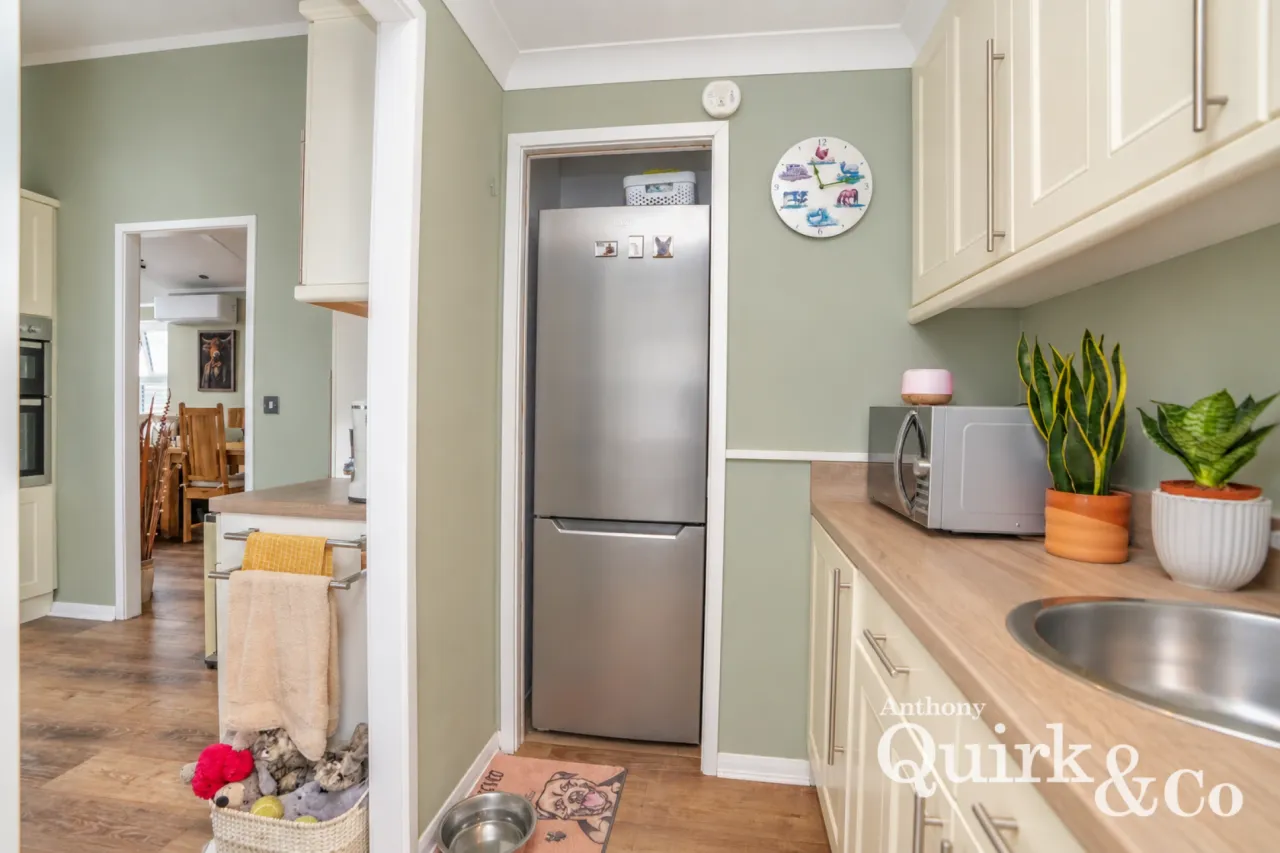 Elm Way, Wickford, SS11, photo 8
