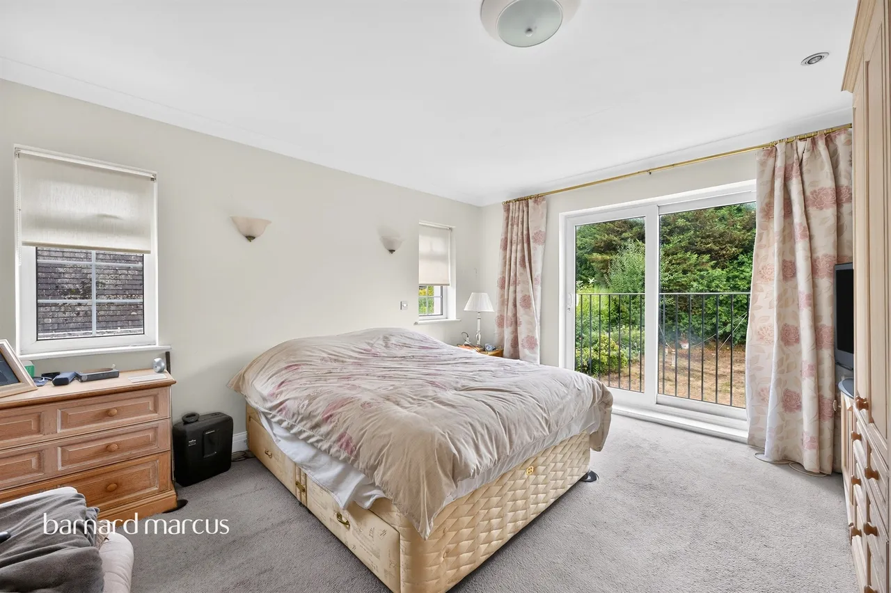 Brighton Road, Hooley, Coulsdon, photo 12