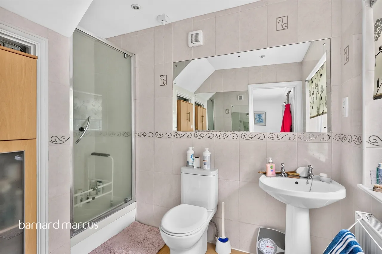 Brighton Road, Hooley, Coulsdon, photo 11