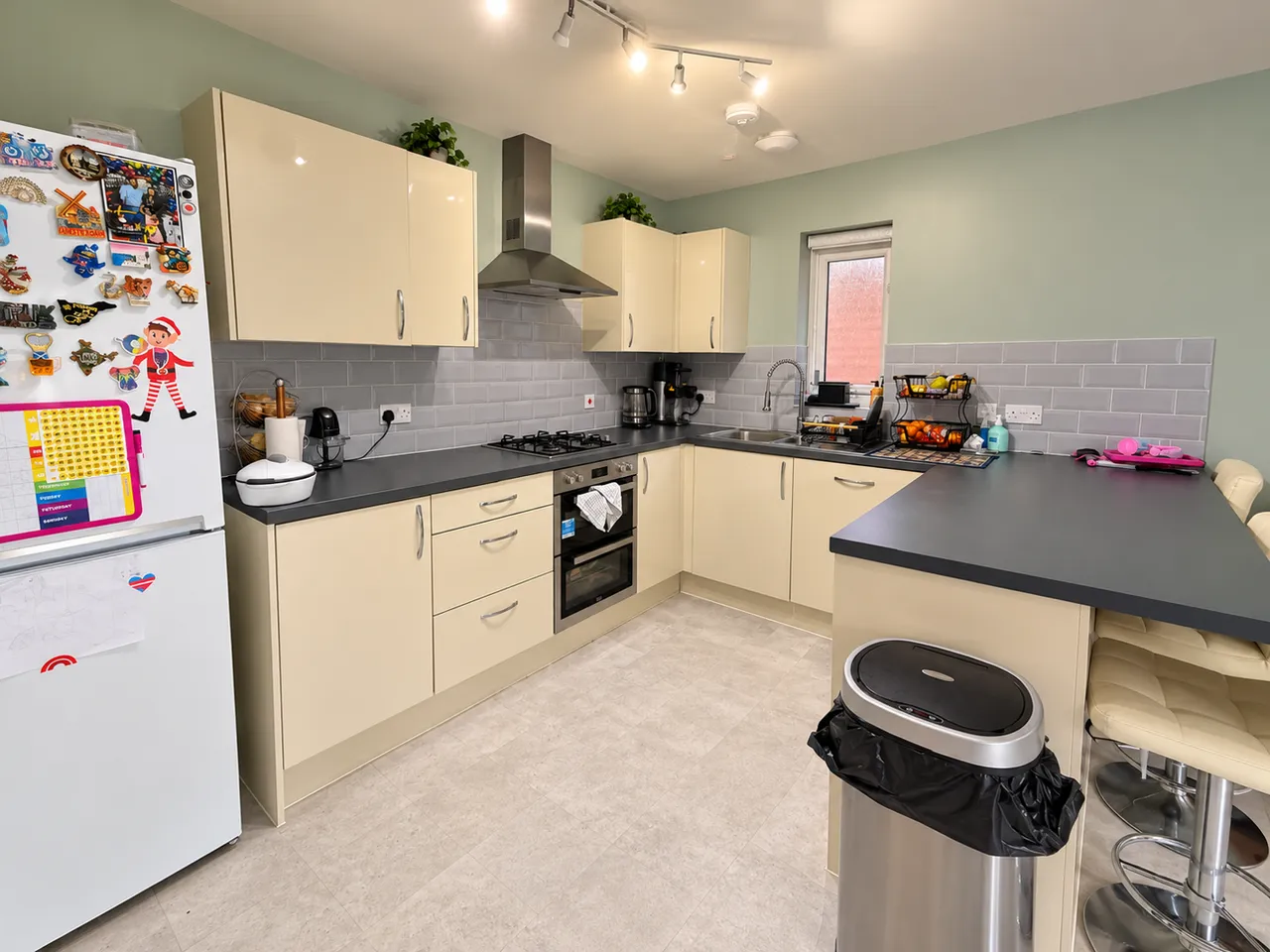 Cherry Blossom Close, Manchester, M23, photo 5