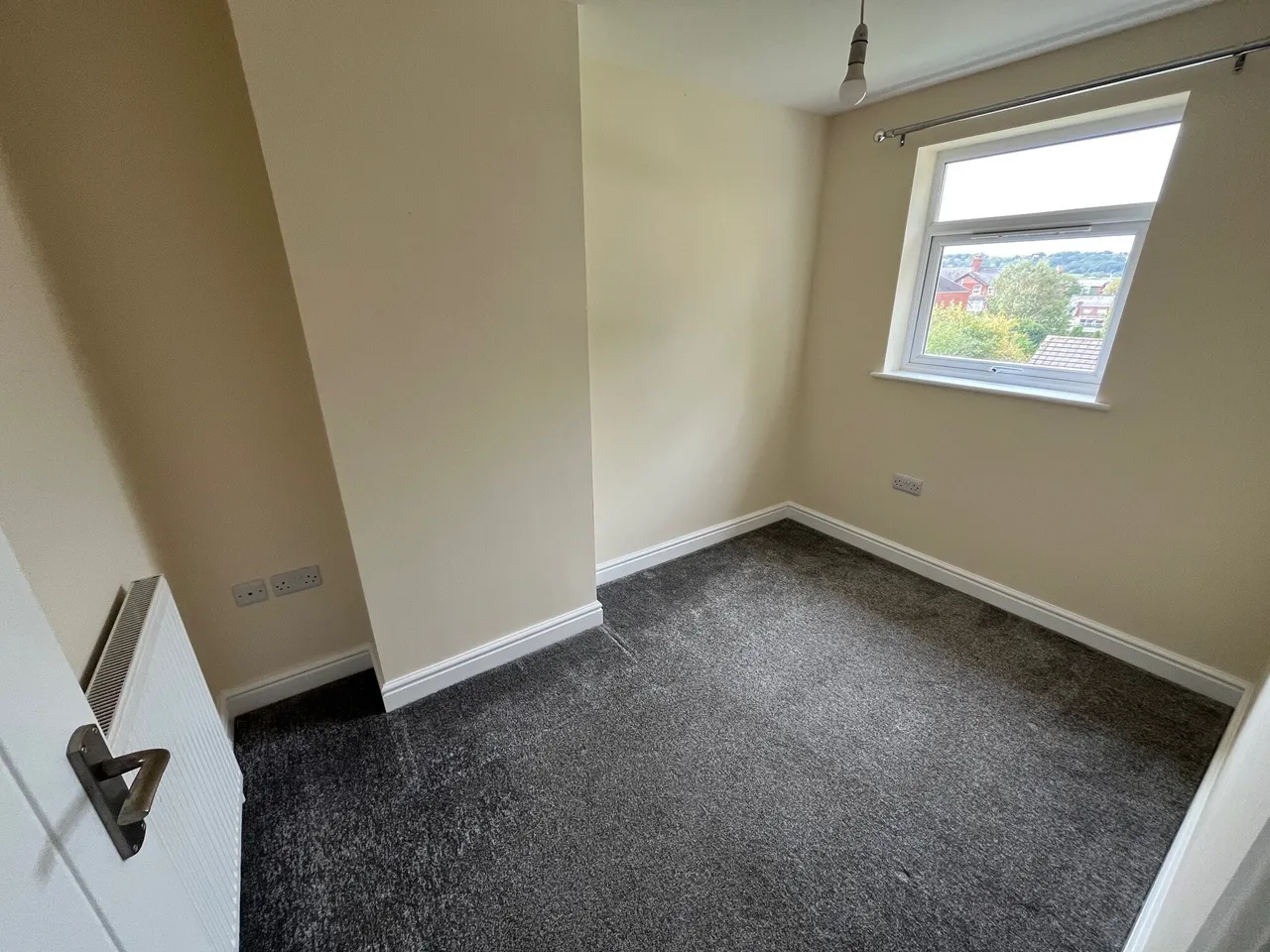Glebeville, Leek, ST13, photo 13