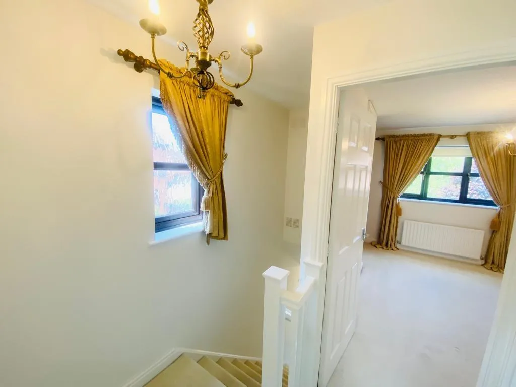 Scholars Gate, Burntwood, WS7, photo 8