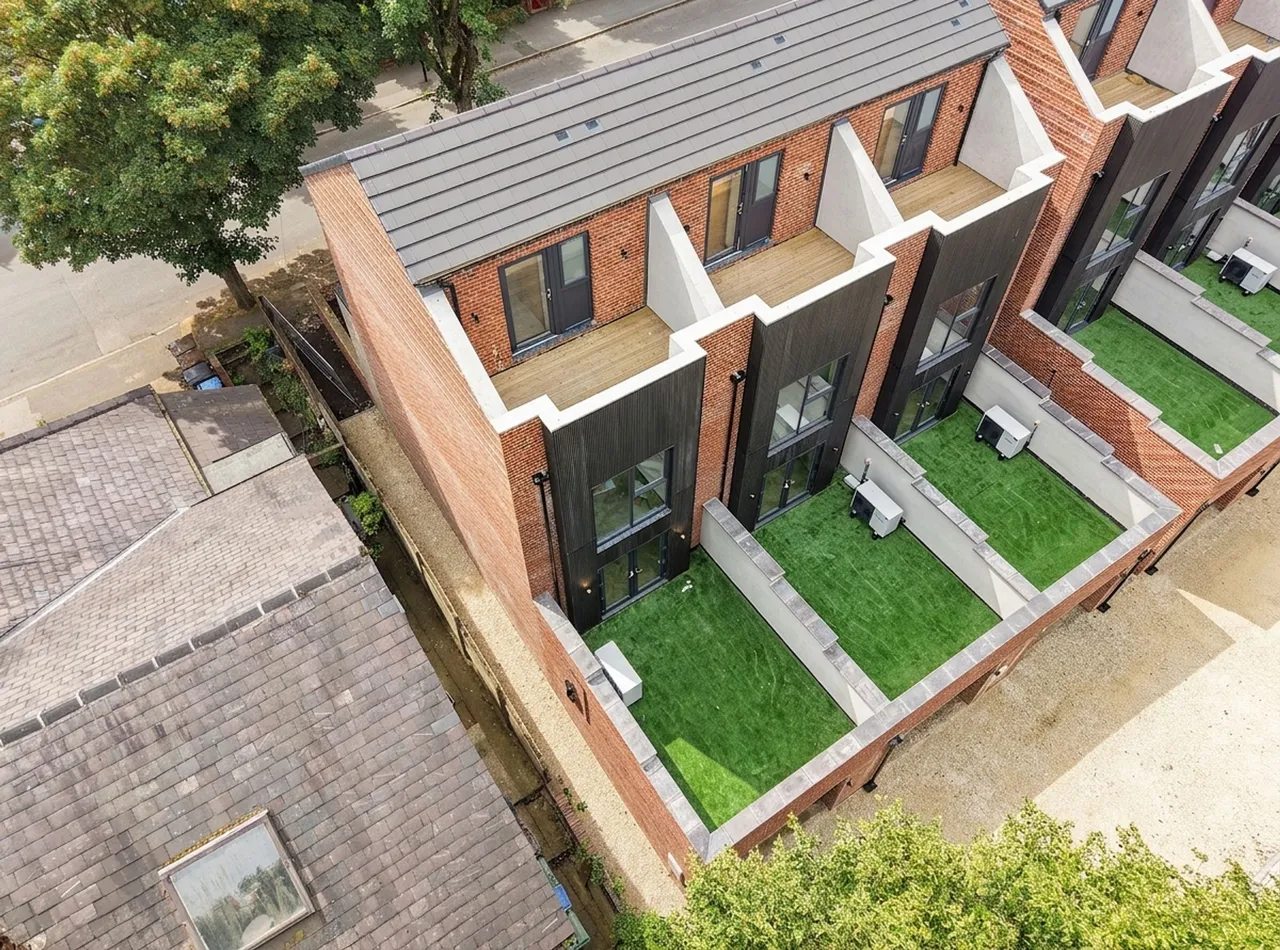 Cliffefield Road, Meersbrook, S8, photo 27