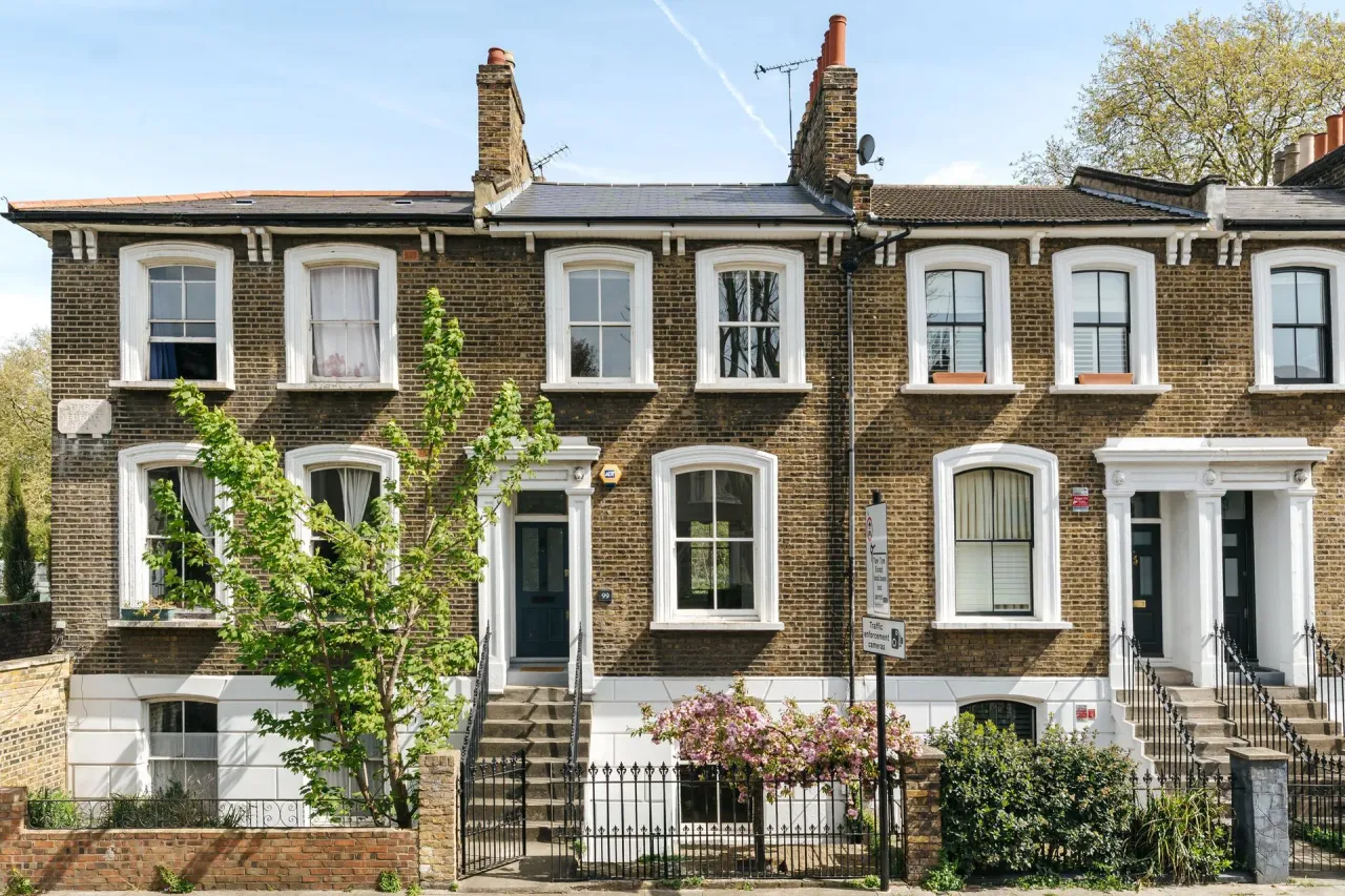 3 bed house for sale — Lansdowne Drive, London Fields, E8