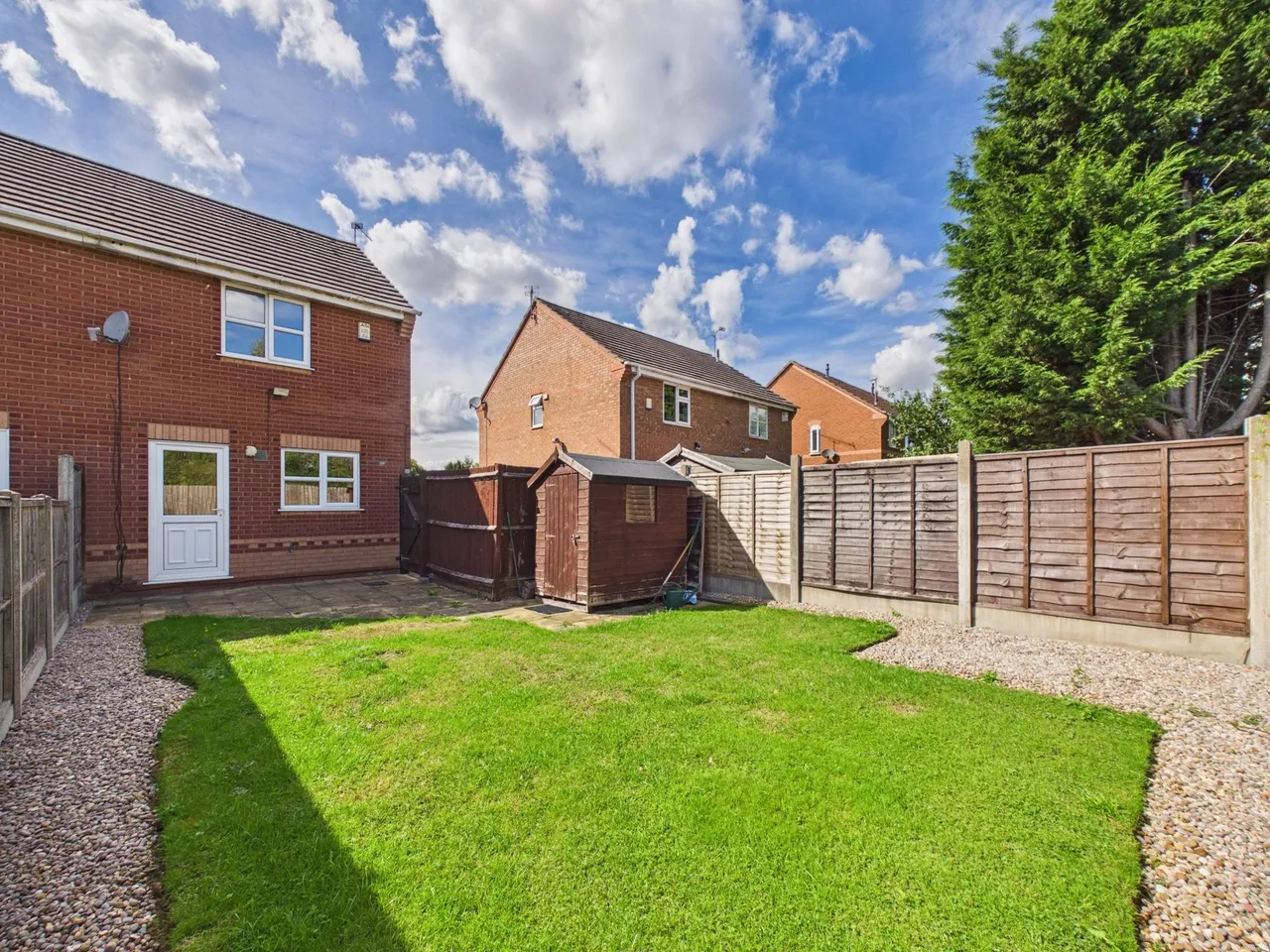 Charlecote Walk, Nuneaton, CV11, photo 14
