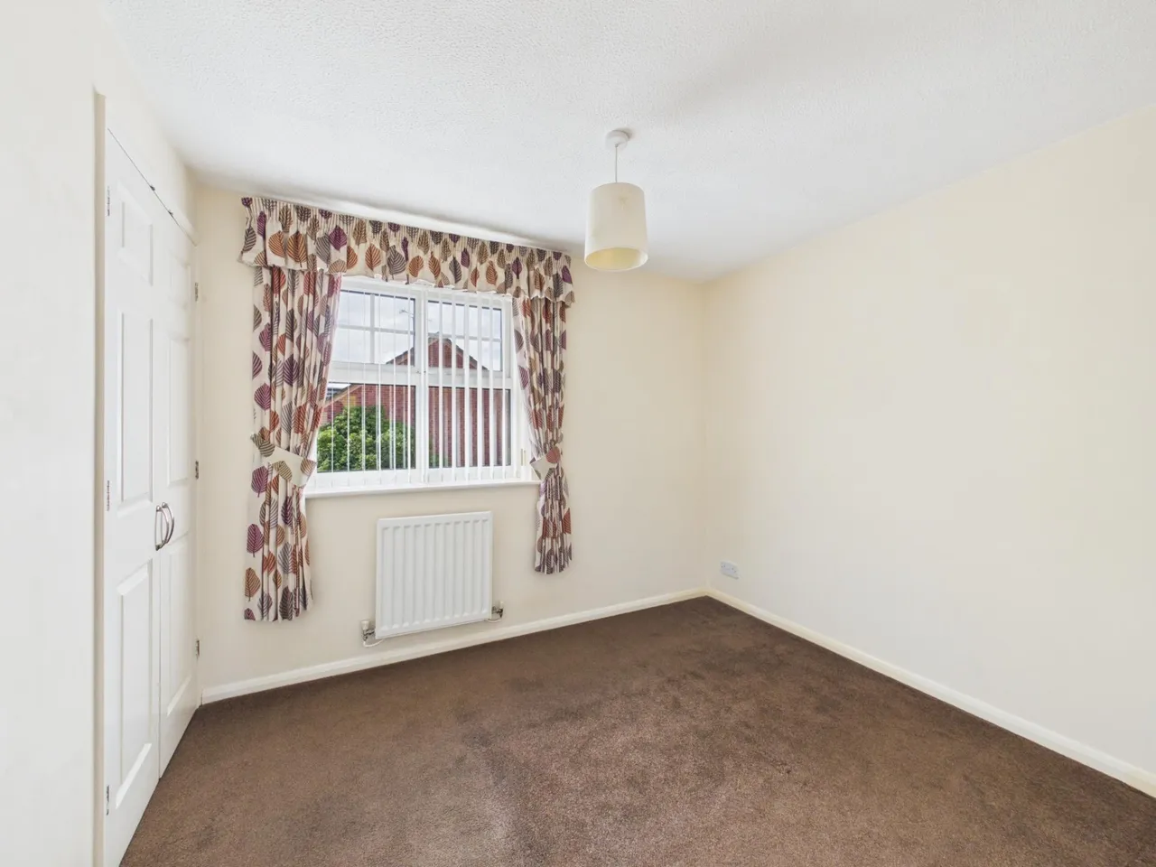 Charlecote Walk, Nuneaton, CV11, photo 9