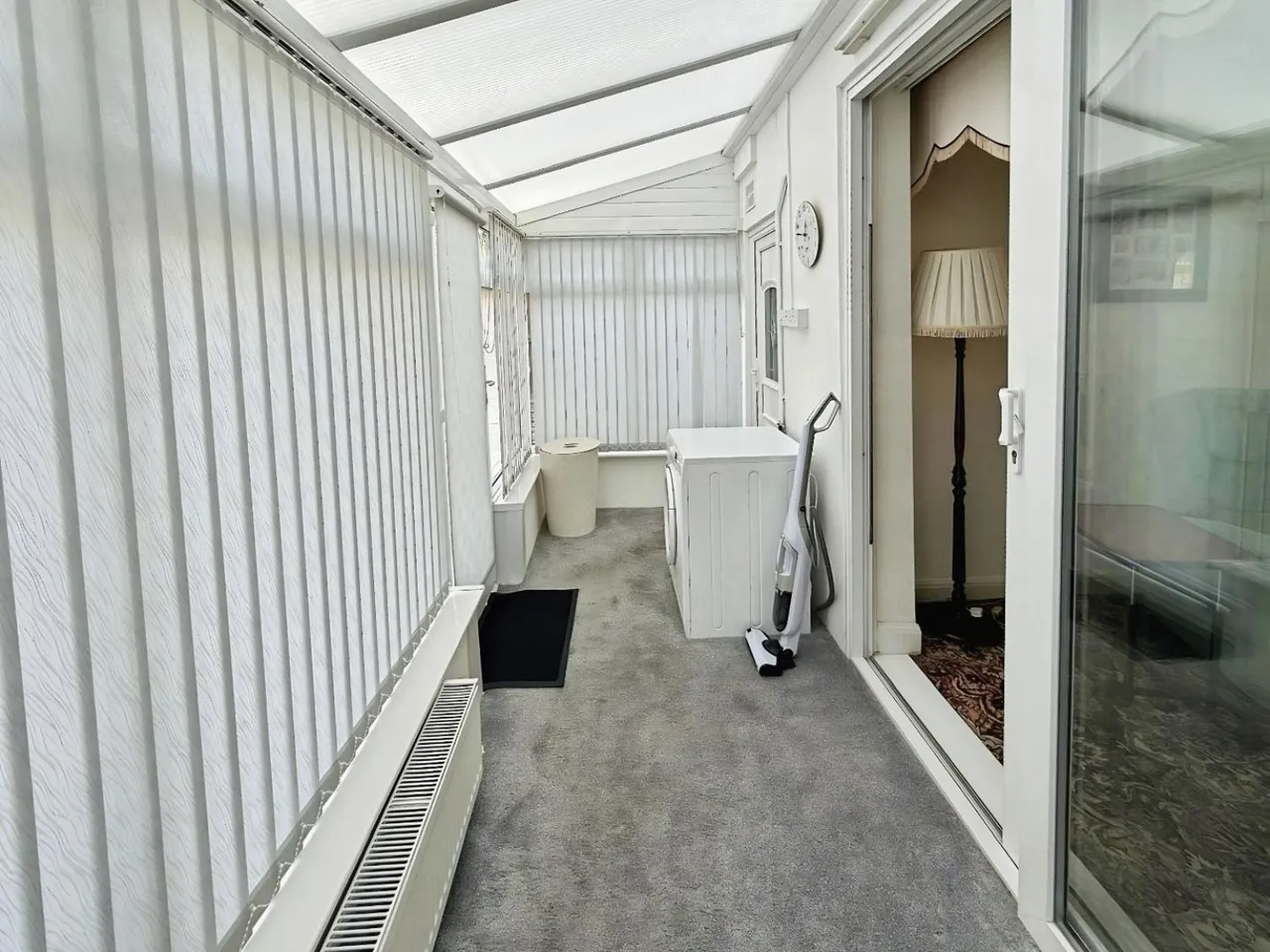 Jonkel Avenue, Hockley, B77, photo 5