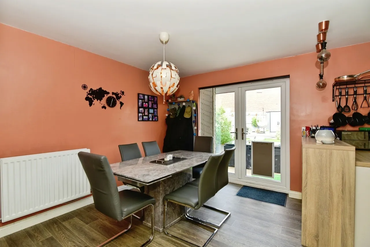 Daniel Wells Close, Alsager, Stoke-on-Trent, Cheshire, ST7, photo 19