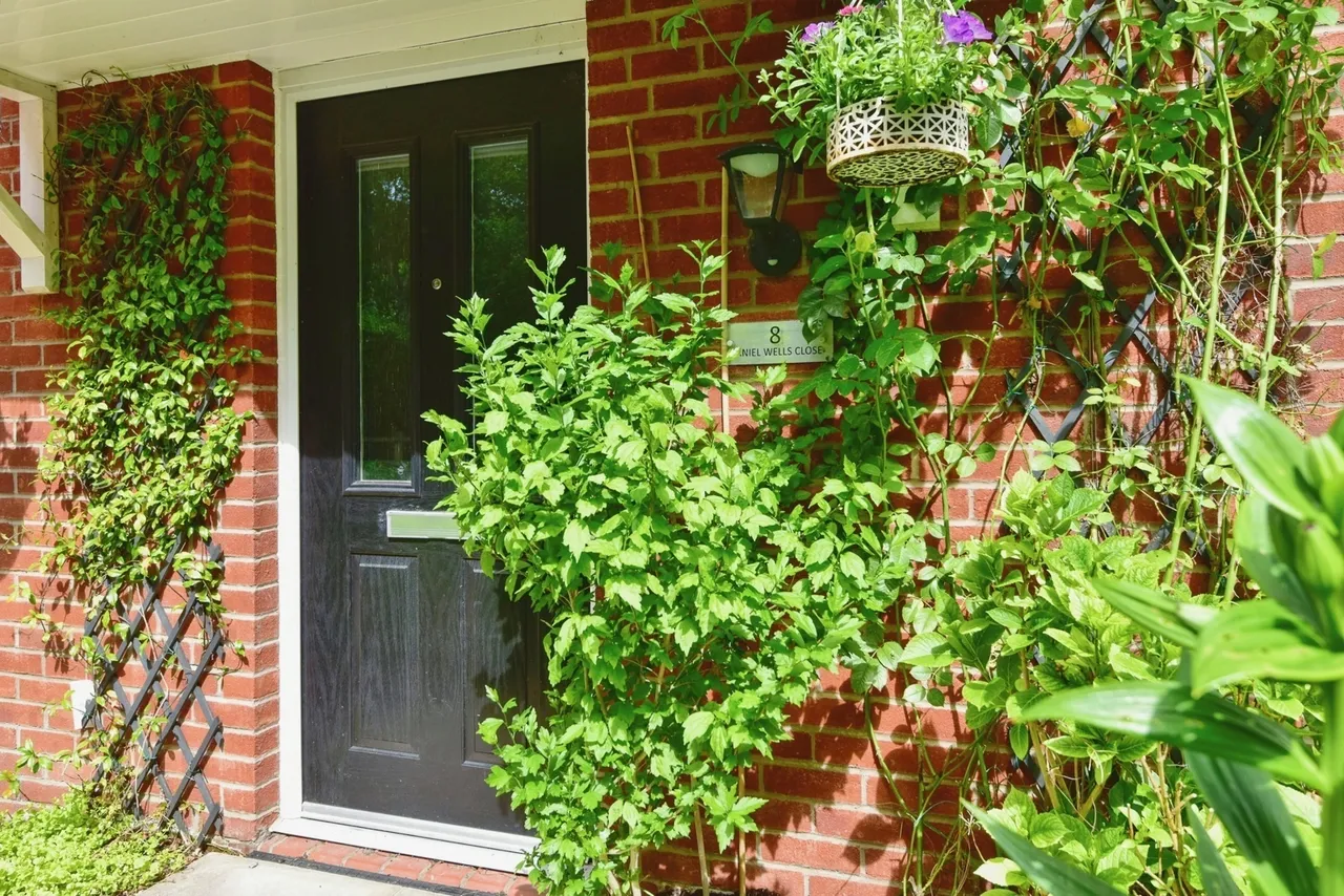 Daniel Wells Close, Alsager, Stoke-on-Trent, Cheshire, ST7, photo 18