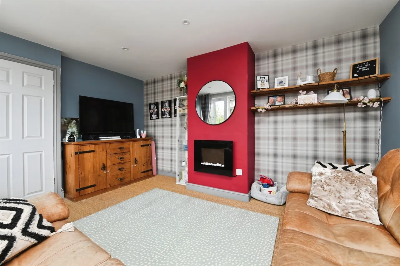Church Avenue, Broomfield, CM1, photo 6