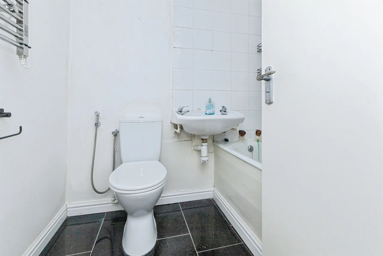 Hotoft Road, Leicester, photo 12