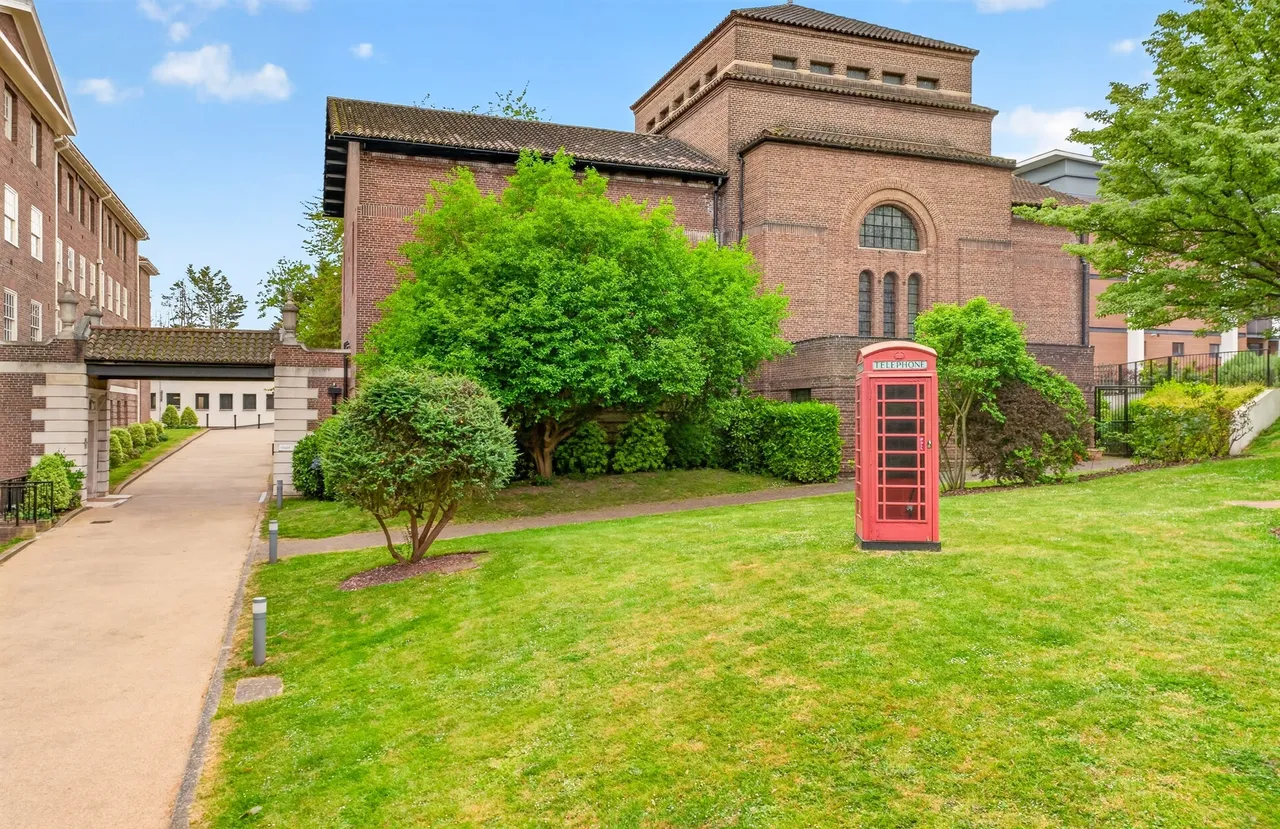 Scott Avenue, London, SW15, photo 15