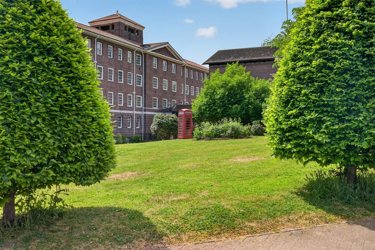Scott Avenue, London, SW15, photo 12