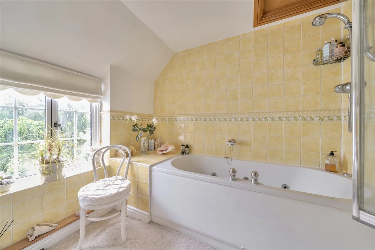 Bewley Down, Axminster, Devon, EX13 7JX, photo 17