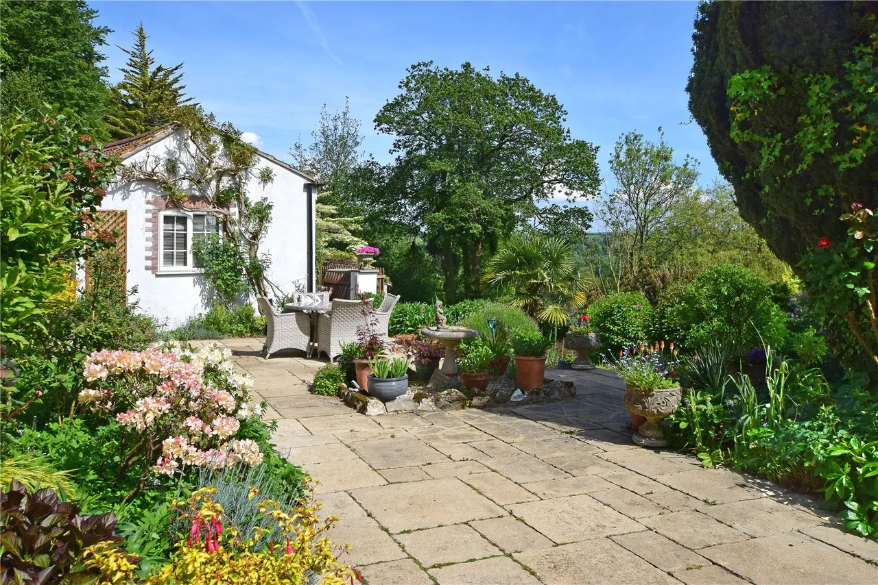 Bewley Down, Axminster, Devon, EX13 7JX, photo 3