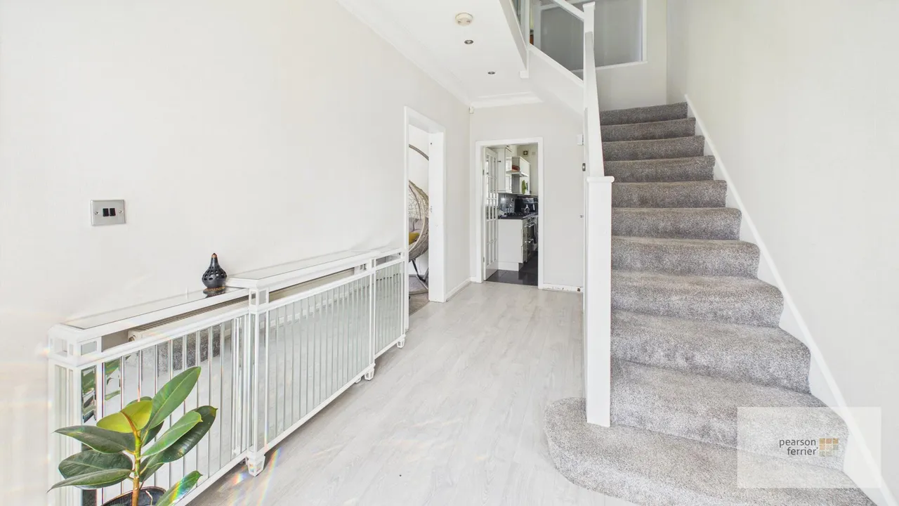 Arley Avenue, Bury, BL9 5HD, photo 9