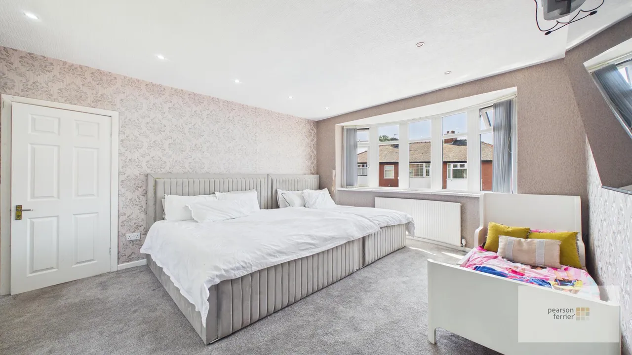Arley Avenue, Bury, BL9 5HD, photo 14