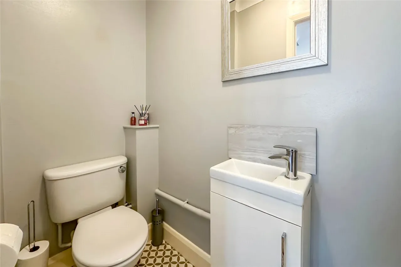 Oakwood Drive, St. Albans, AL4, photo 16