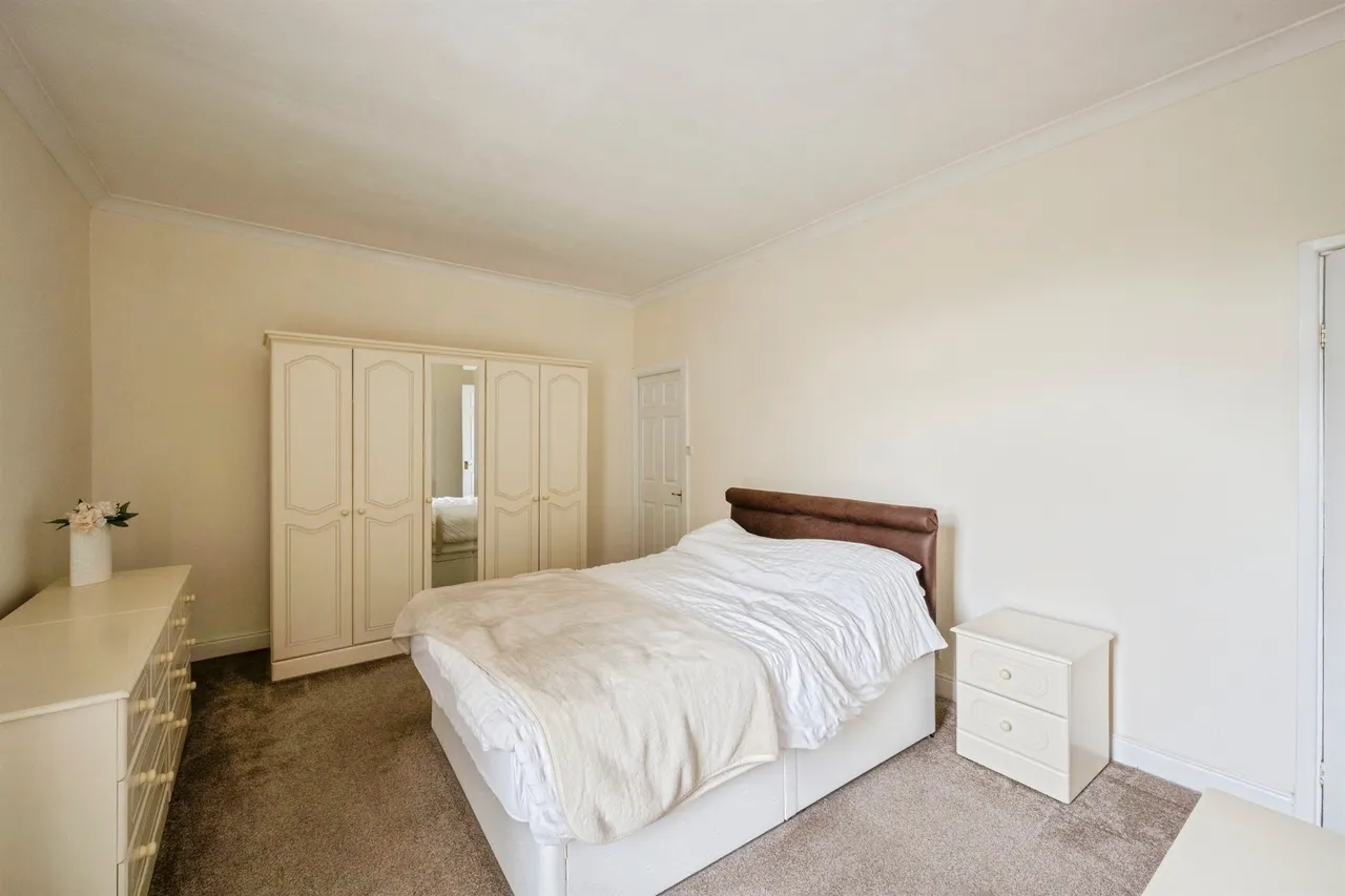 Wath Road, Mexborough, photo 11