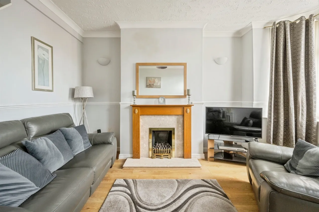 Wath Road, Mexborough, photo 3