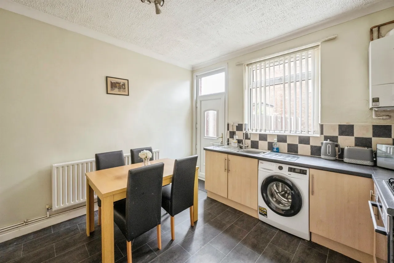 Wath Road, Mexborough, photo 6