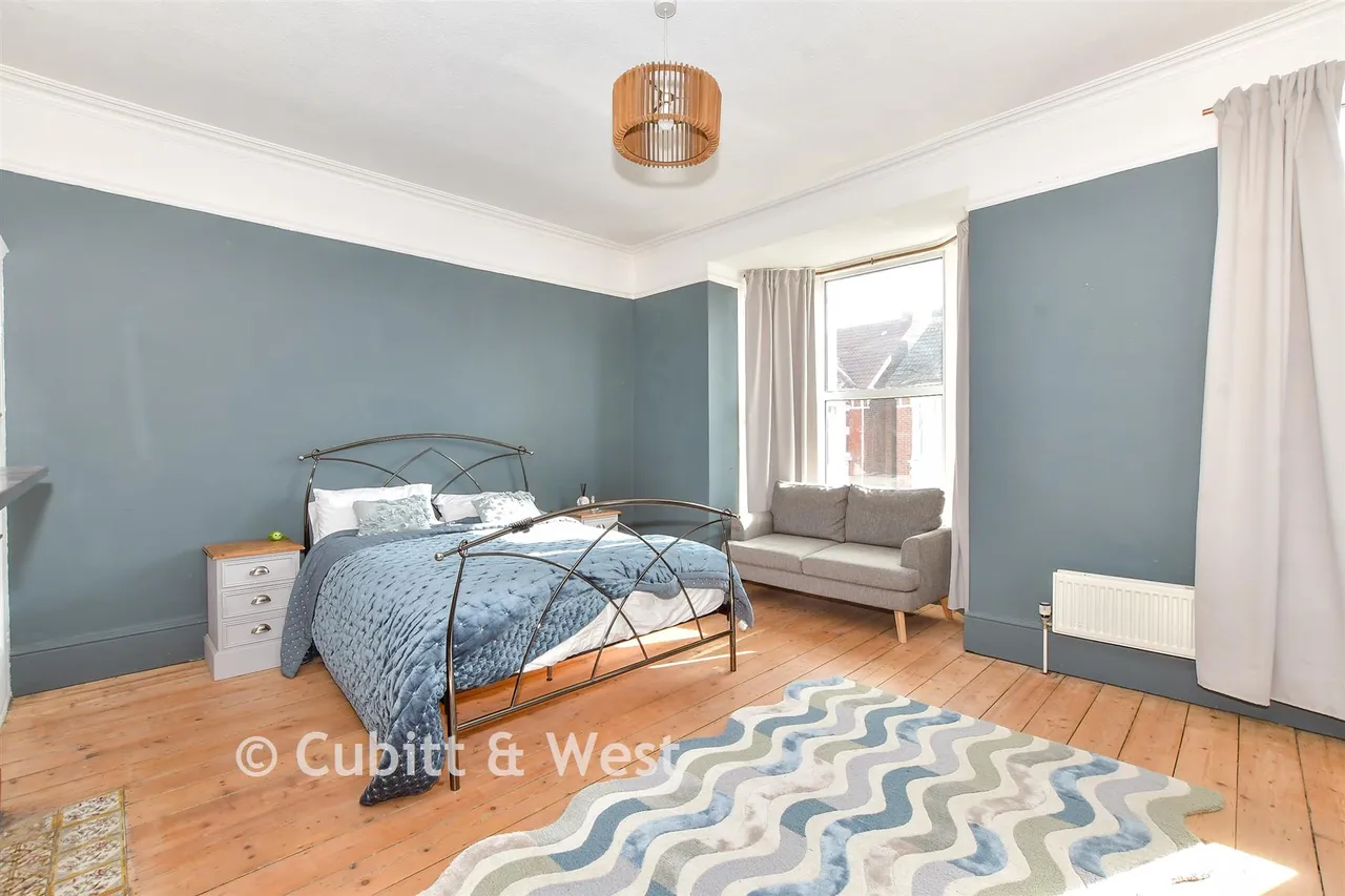 Taswell Road, Southsea, PO5, photo 9