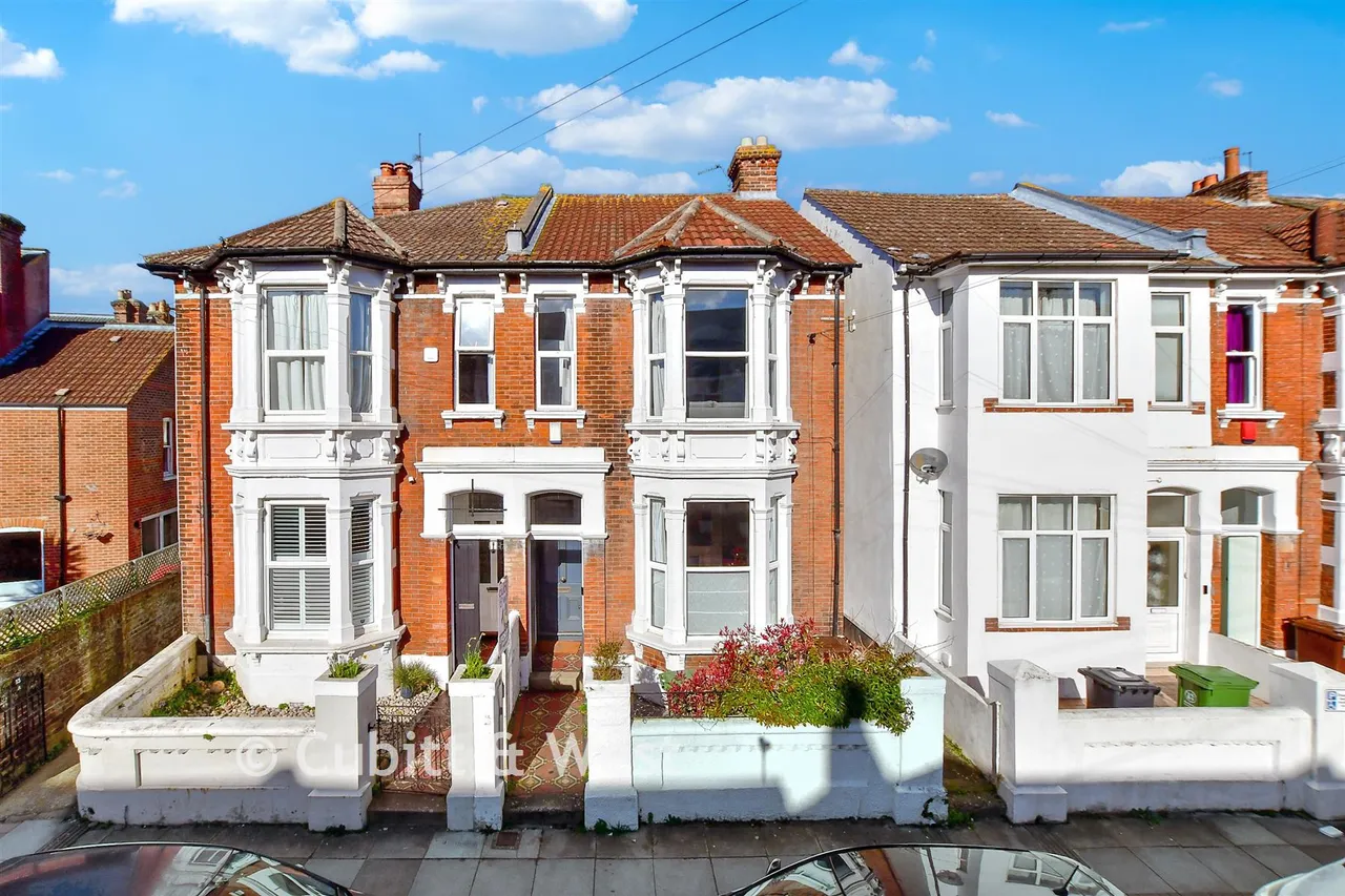 4 bed house for sale, Taswell Road, Southsea, PO5