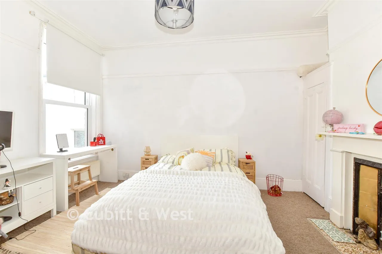 Taswell Road, Southsea, PO5, photo 11