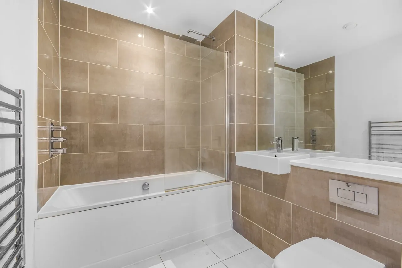 Santina Apartments, 45 Cherry Orchard Road, Morello, Croydon, CR0, photo 7