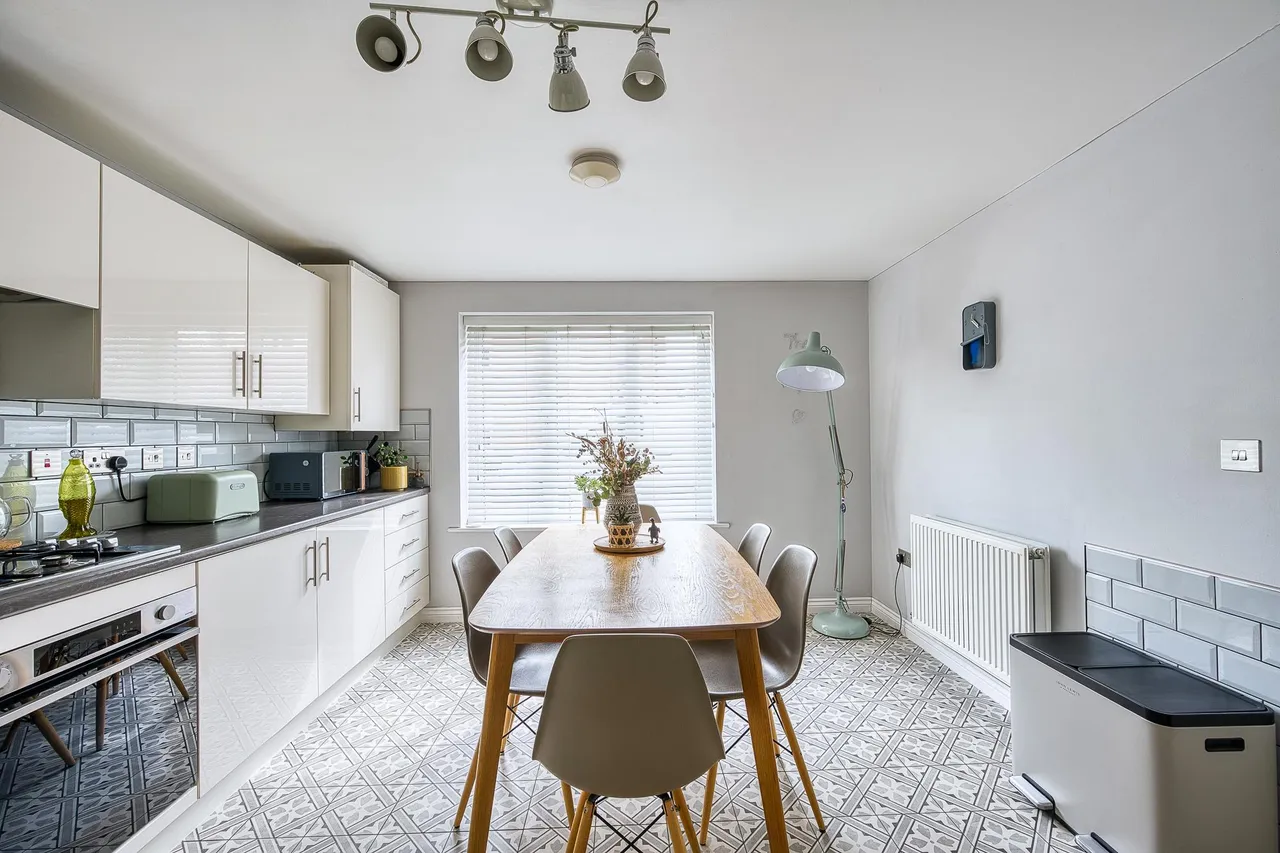 Palisade Close, Newport, TF10, photo 6