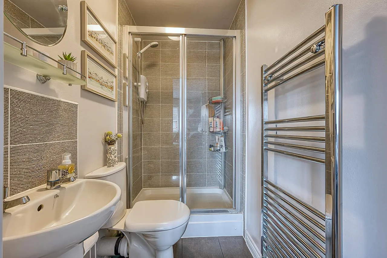 Palisade Close, Newport, TF10, photo 14