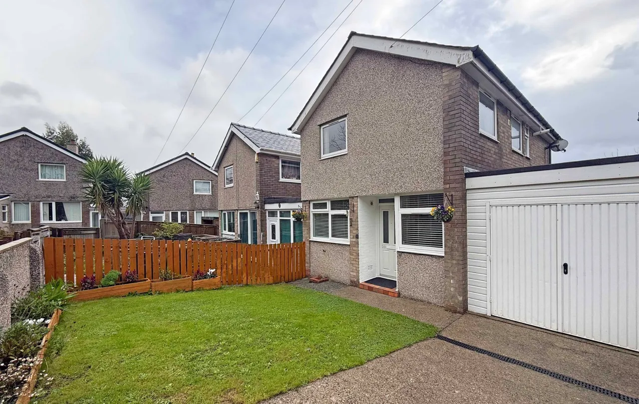 Llwyn Hudol, Bangor, LL57, photo 15