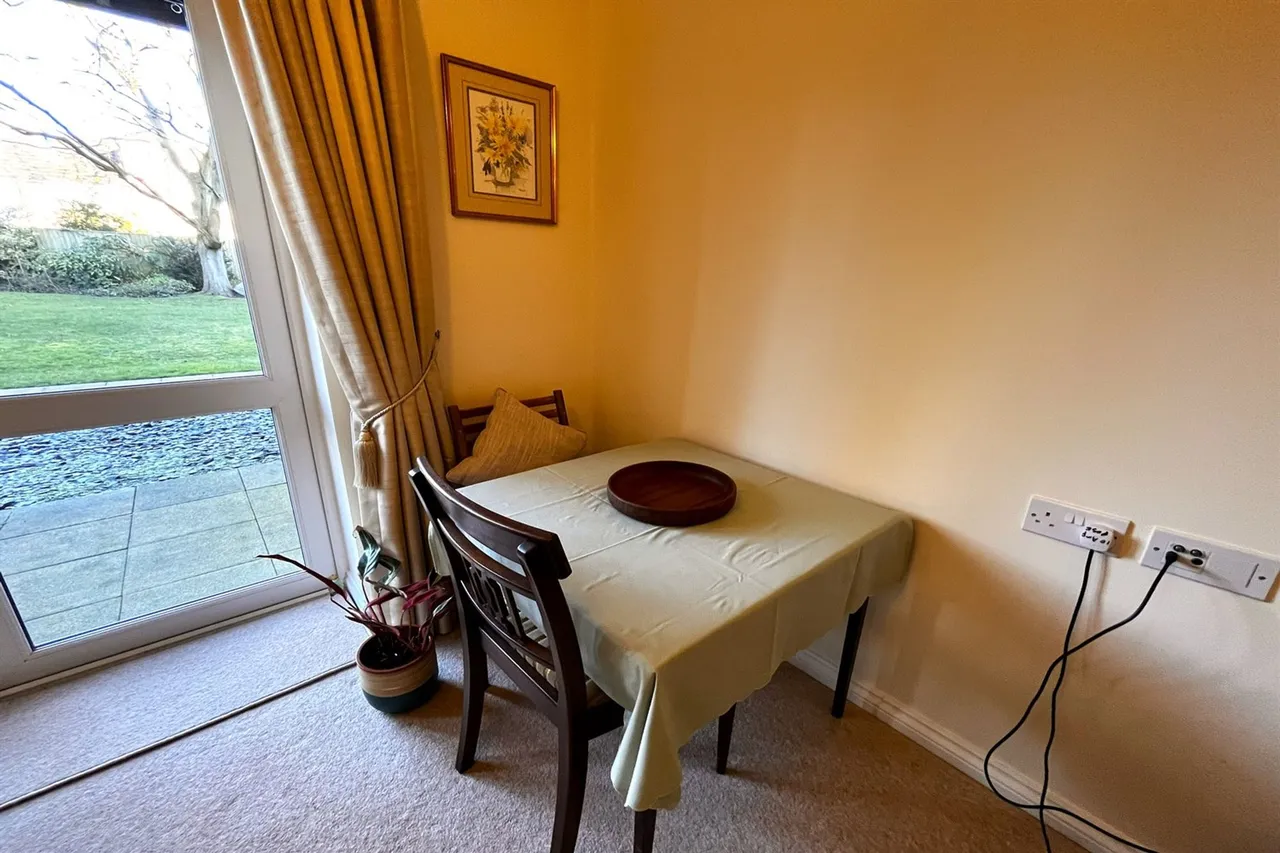 St. Johns Lodge, Altrincham, photo 10
