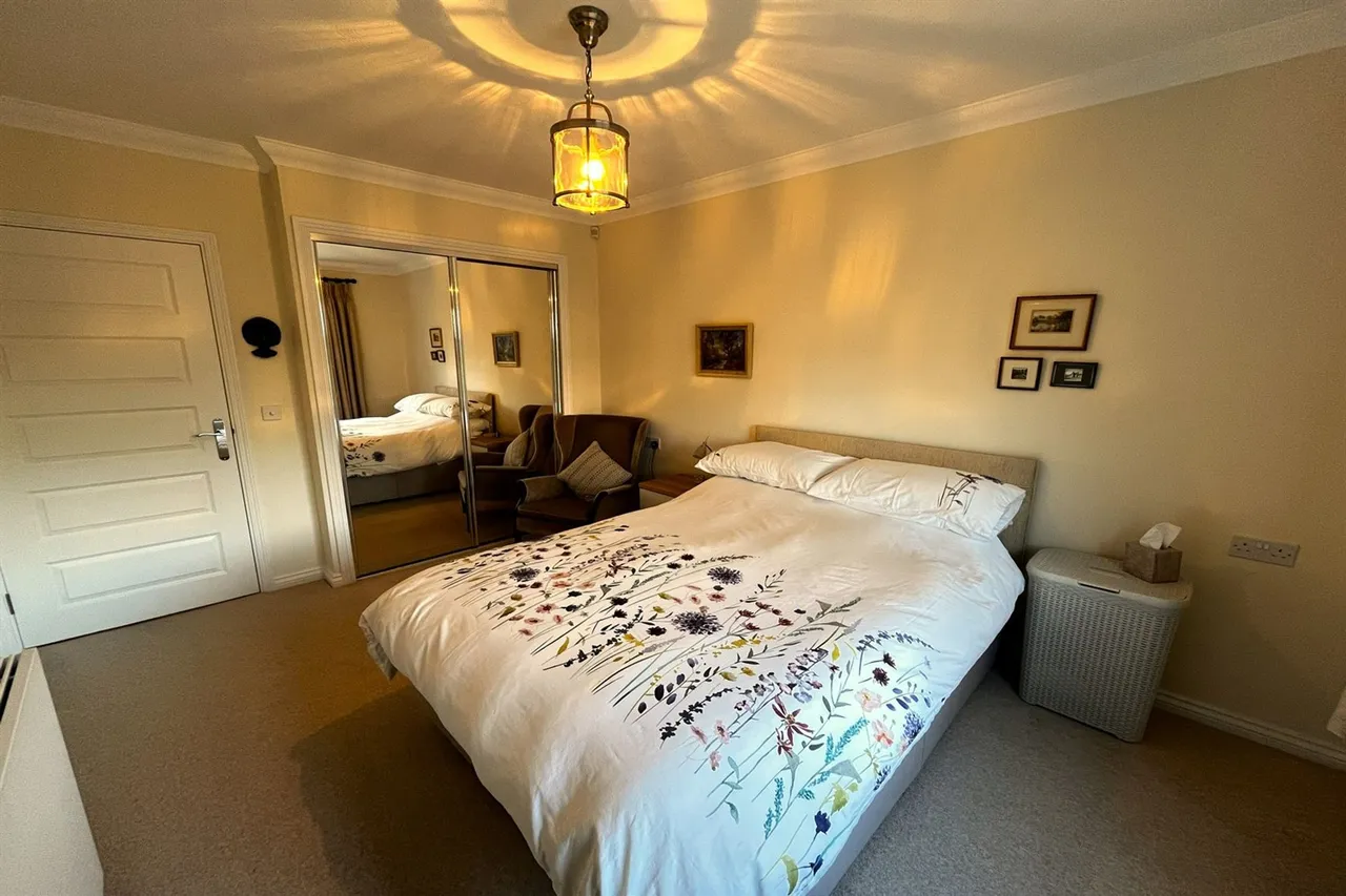 St. Johns Lodge, Altrincham, photo 8