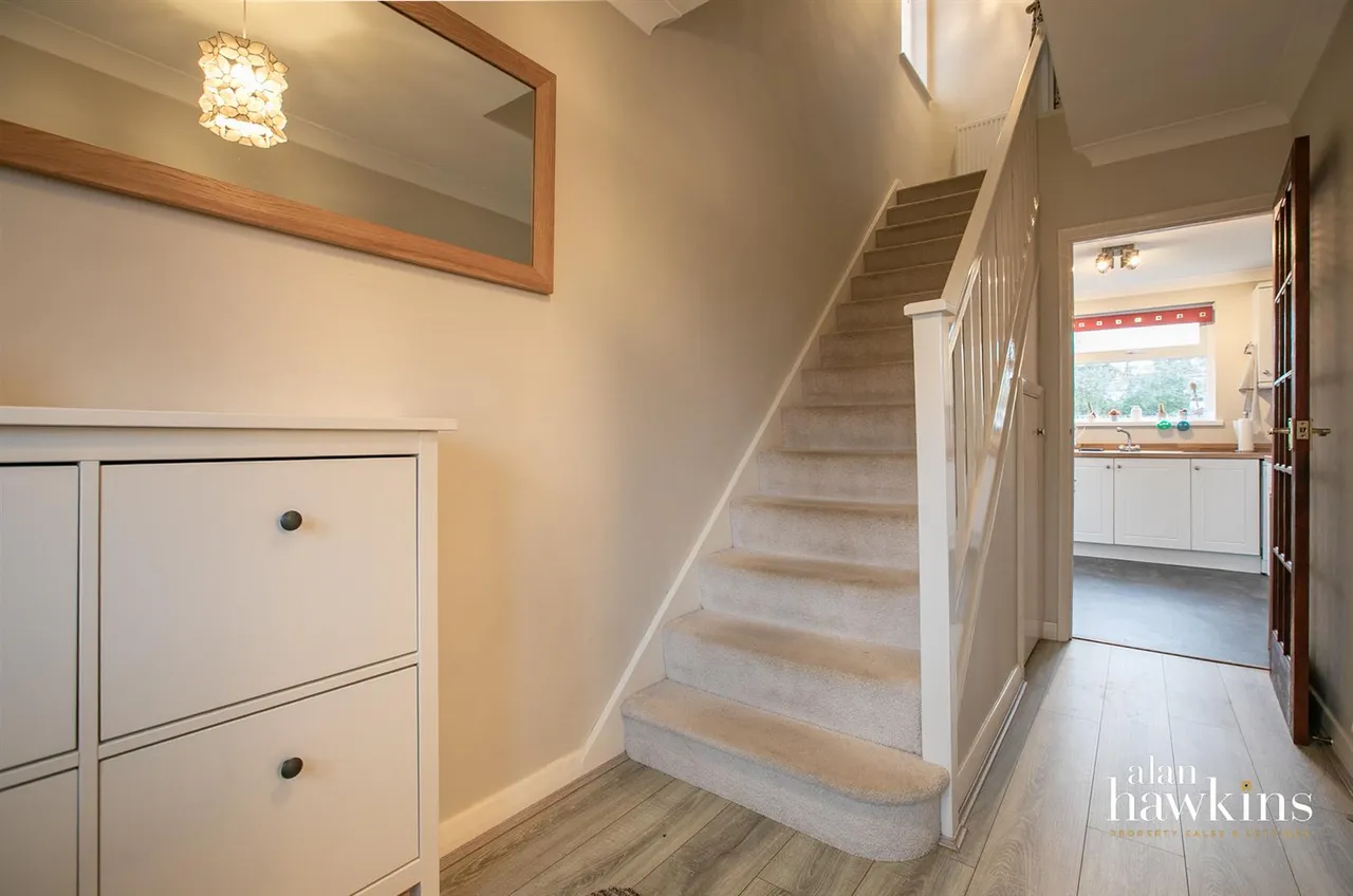 Goughs Way, Royal Wootton Bassett, photo 9