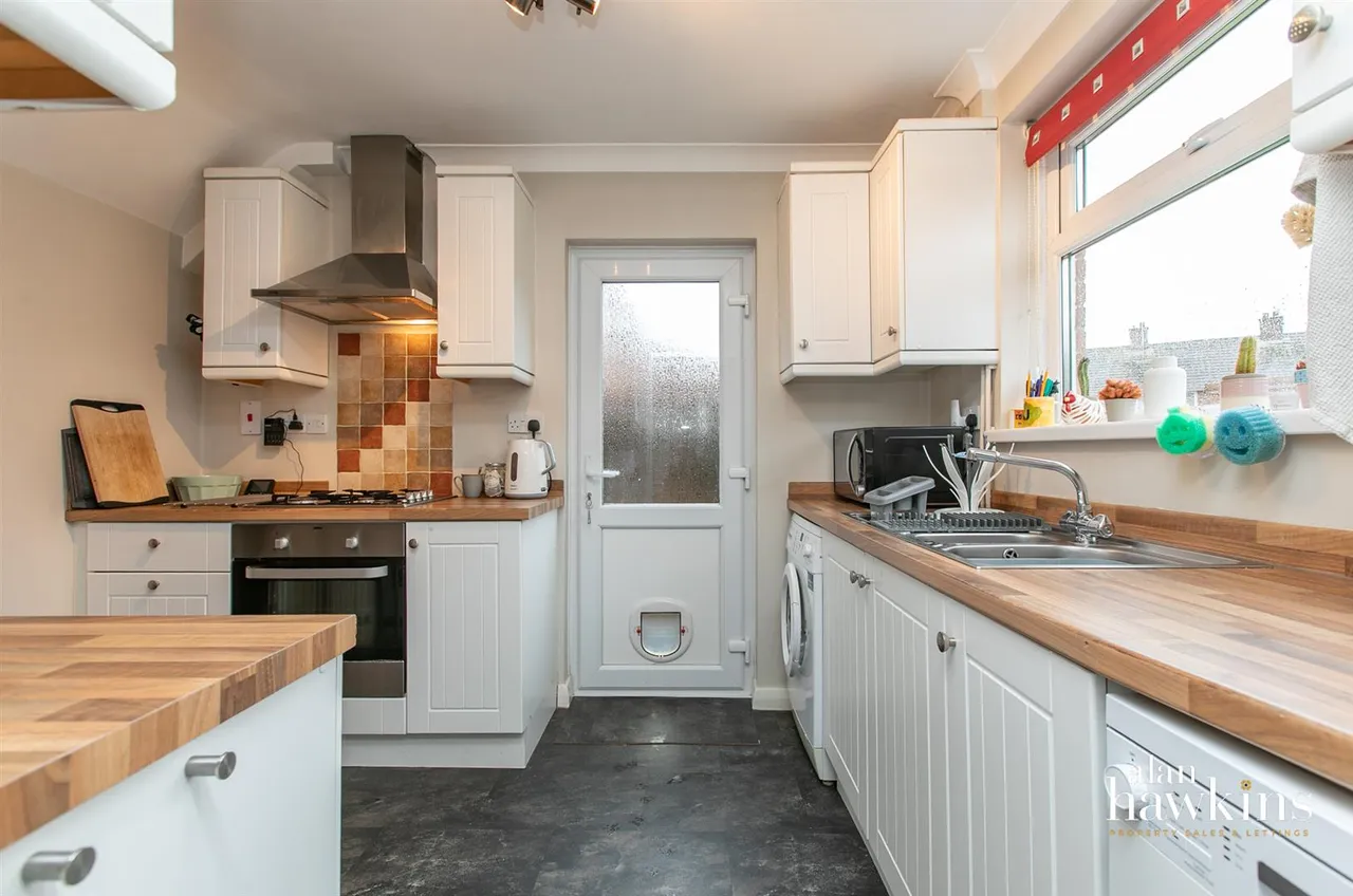 Goughs Way, Royal Wootton Bassett, photo 5