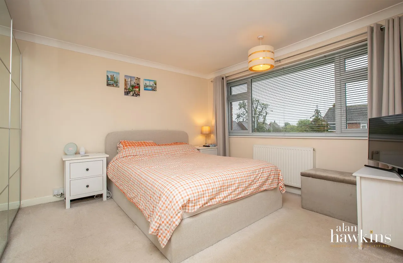 Goughs Way, Royal Wootton Bassett, photo 10