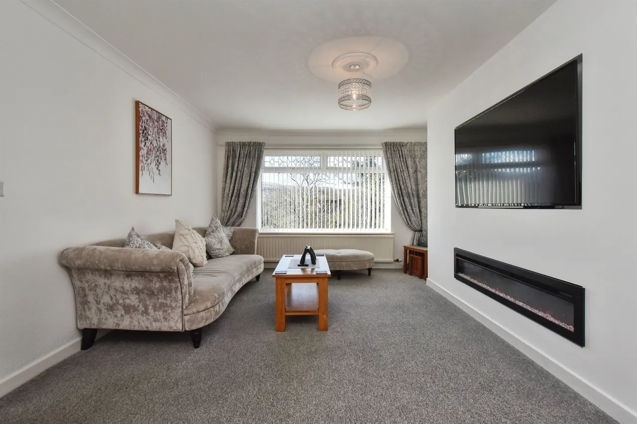 Lakeside Gardens, Merthyr Tydfil, CF48, photo 4