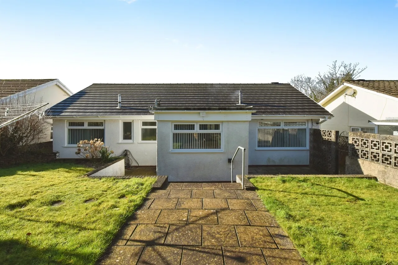 Lakeside Gardens, Merthyr Tydfil, CF48, photo 15