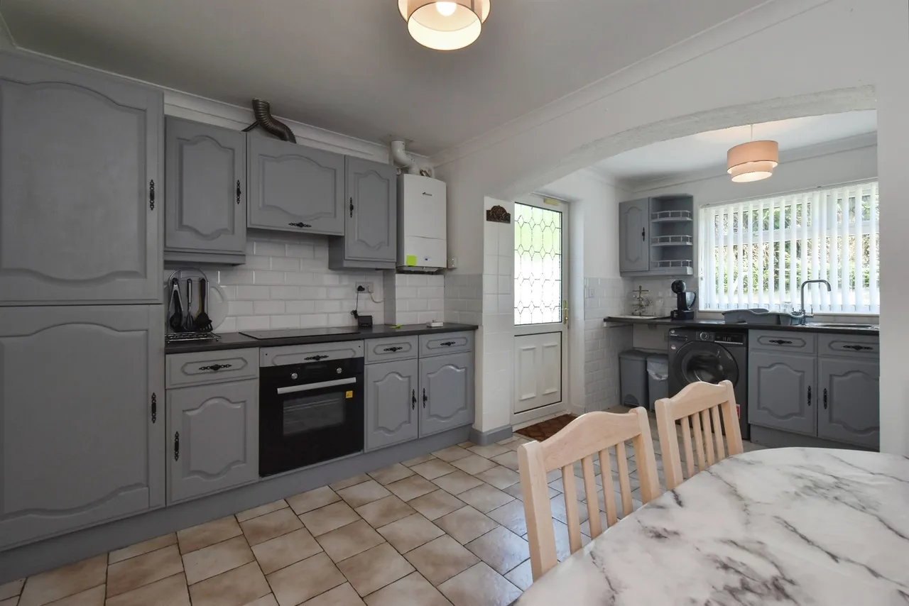 Lakeside Gardens, Merthyr Tydfil, CF48, photo 5