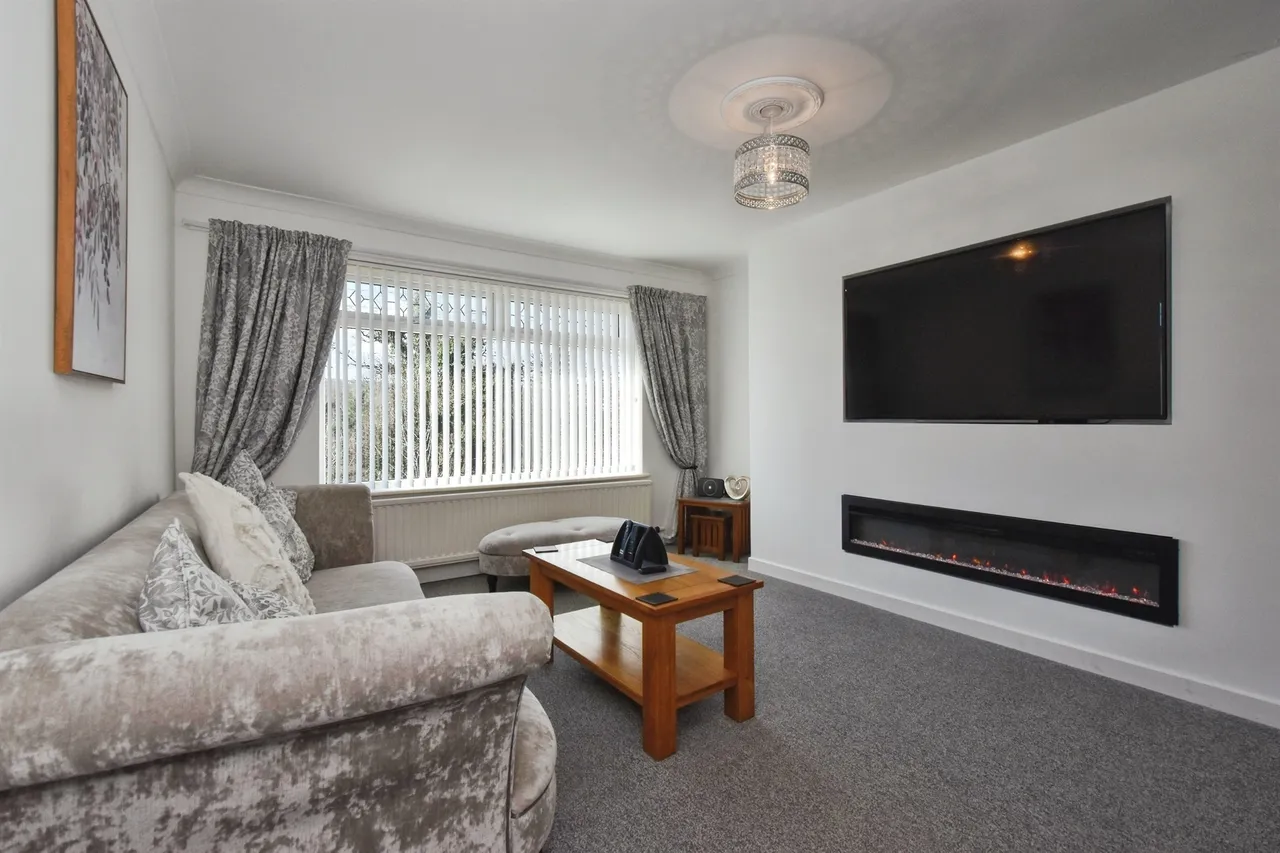 Lakeside Gardens, Merthyr Tydfil, CF48, photo 3
