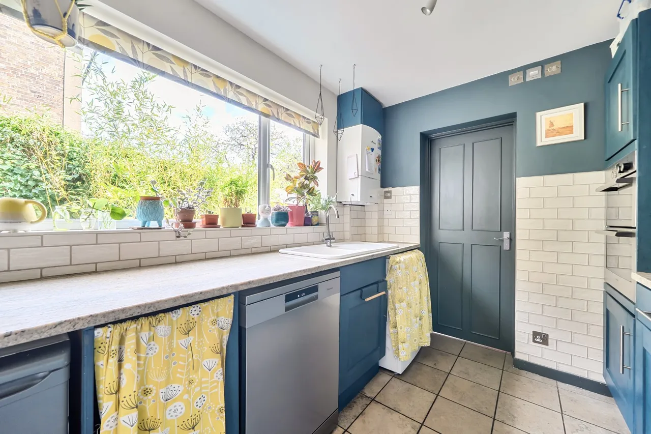Gore Road, Burnham, SL1, photo 12